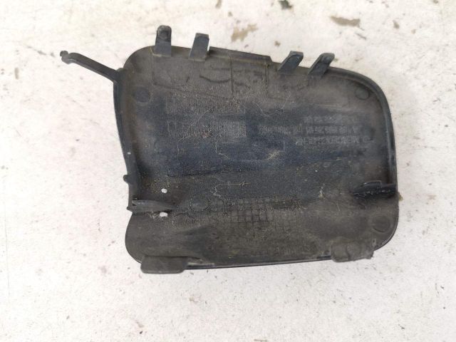 bontott MERCEDES-BENZ GLA-CLASS Első Vonószem Burkolat