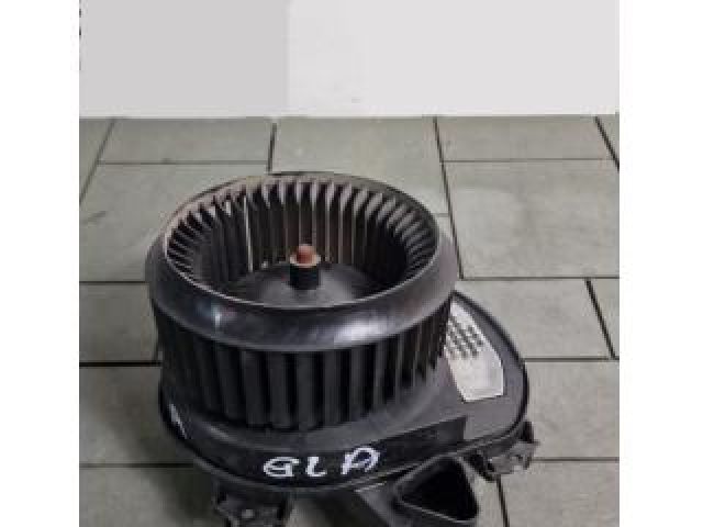 bontott MERCEDES-BENZ GLA-CLASS Fűtőmotor (Klímás)