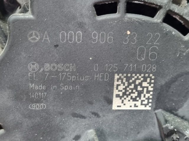 bontott MERCEDES-BENZ GLA-CLASS Generátor