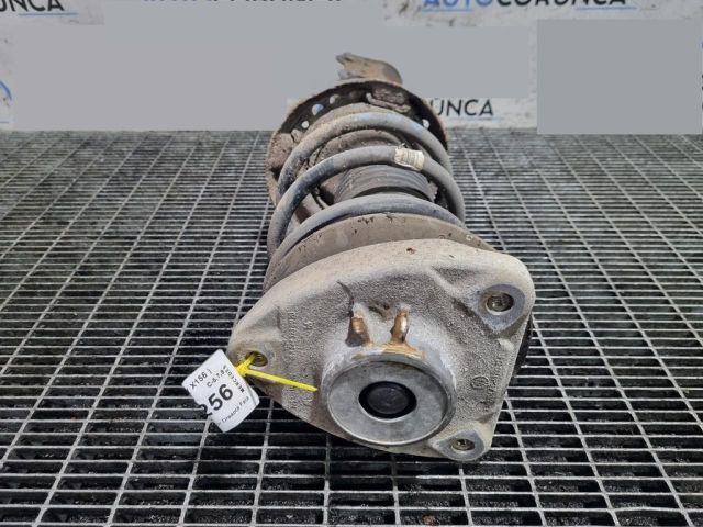 bontott MERCEDES-BENZ GLA-CLASS Jobb első Lengéscsillapító