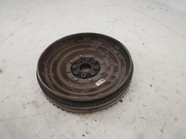 bontott MERCEDES-BENZ GLA-CLASS Kettős tömegű Lendkerék