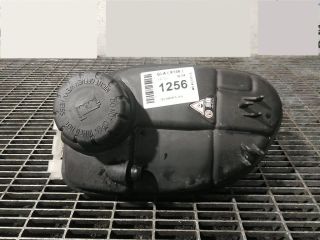 bontott MERCEDES-BENZ GLA-CLASS Kiegyenlítő Tartály