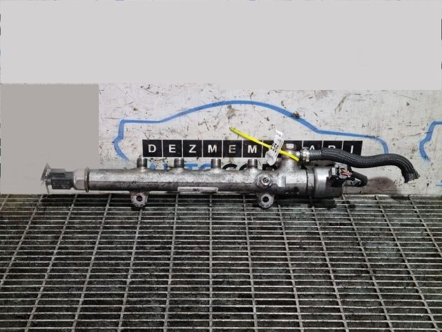 bontott MERCEDES-BENZ GLA-CLASS Közösnyomócső