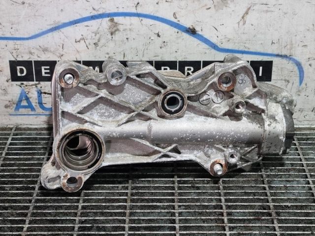 bontott MERCEDES-BENZ GLA-CLASS Olajhűtő