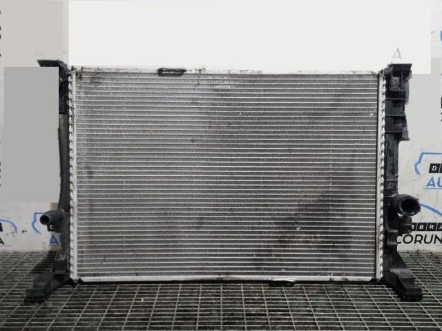 bontott MERCEDES-BENZ GLA-CLASS Vízhűtő Radiátor (Klímás)