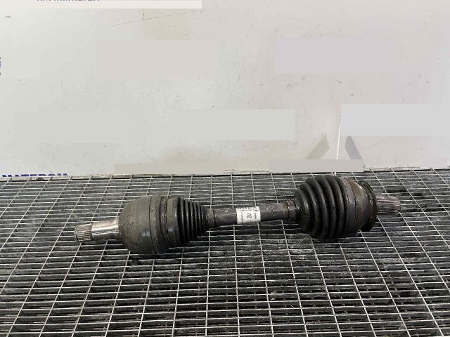 bontott MERCEDES-BENZ GLA-CLASS Bal Féltengely