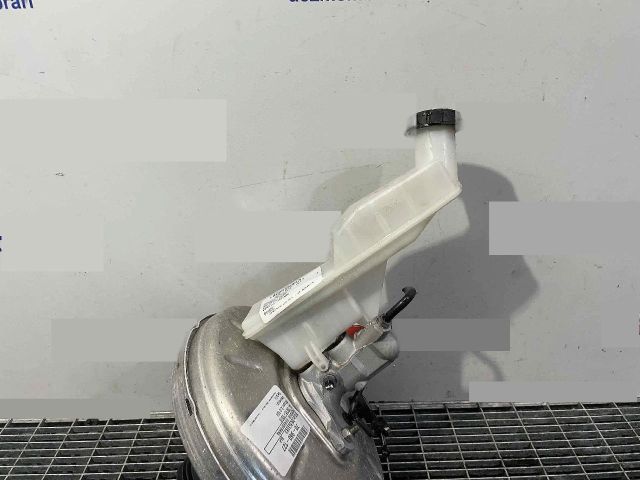 bontott MERCEDES-BENZ GLA-CLASS Főfékhenger