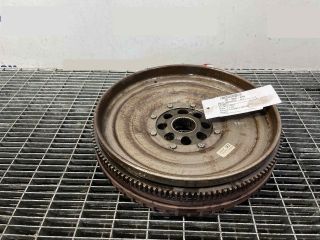 bontott MERCEDES-BENZ GLA-CLASS Fogaskoszorú