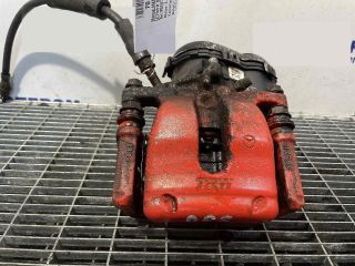 bontott MERCEDES-BENZ GLA-CLASS Jobb hátsó Féknyereg Munkahengerrel