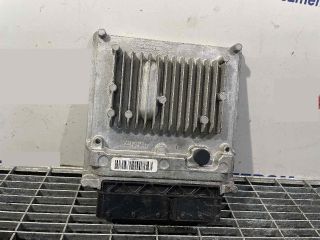 bontott MERCEDES-BENZ GLA-CLASS Motorvezérlő