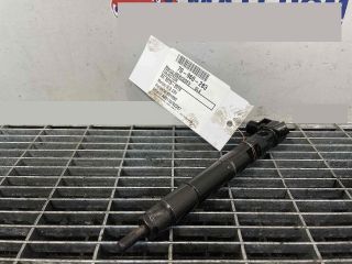 bontott MERCEDES-BENZ GLA-CLASS Porlasztó (1 db)