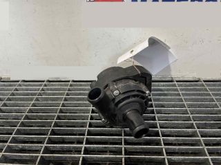 bontott MERCEDES-BENZ GLA-CLASS Vízpumpa