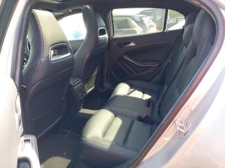 bontott MERCEDES-BENZ GLA-CLASS Bal első Csonkállvány