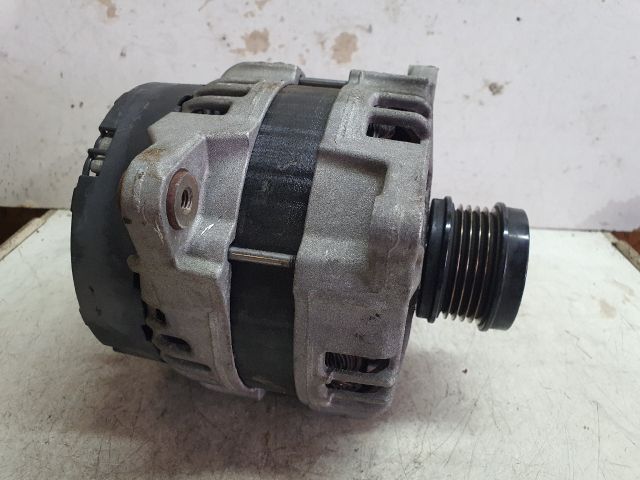 bontott MERCEDES-BENZ GLA-CLASS Generátor