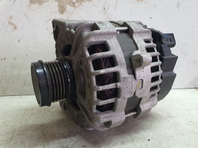 bontott MERCEDES-BENZ GLA-CLASS Generátor