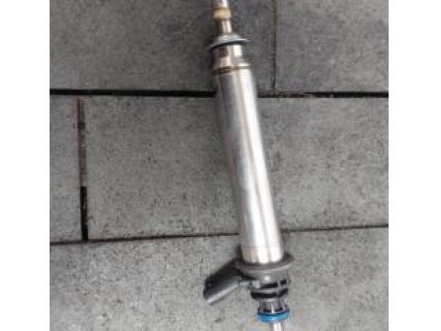 bontott MERCEDES-BENZ GLA-CLASS Porlasztó (1 db)