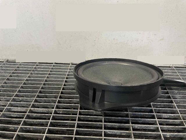 bontott MERCEDES-BENZ GLA-CLASS Hangszóró (Pozíciófüggetlen)