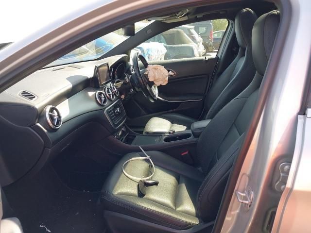 bontott MERCEDES-BENZ GLA-CLASS Hátsó Tolatóradar Kábelköteg