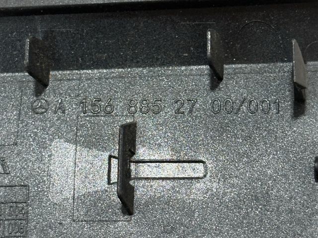 bontott MERCEDES-BENZ GLA-CLASS Hátsó Vonószem Burkolat