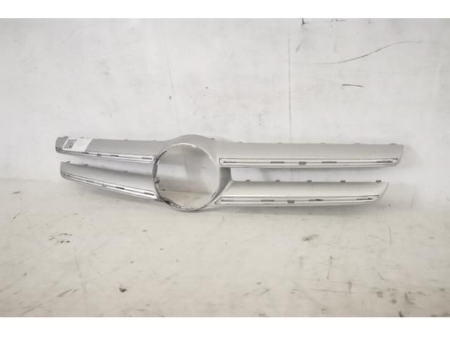 bontott MERCEDES-BENZ GLA-CLASS Hűtőrács