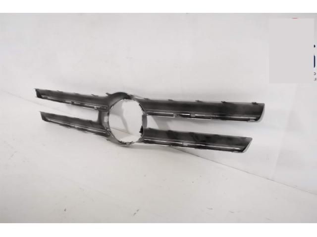 bontott MERCEDES-BENZ GLA-CLASS Hűtőrács