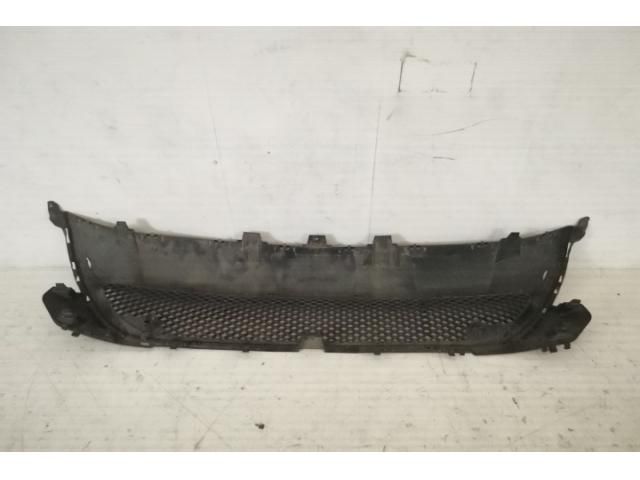 bontott MERCEDES-BENZ GLA-CLASS Hűtőrács