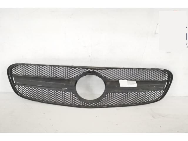 bontott MERCEDES-BENZ GLA-CLASS Hűtőrács