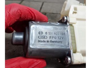 bontott MERCEDES-BENZ GLA-CLASS Jobb első Ablakemelő Motor