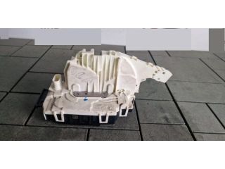 bontott MERCEDES-BENZ GLA-CLASS Jobb első Ajtózár