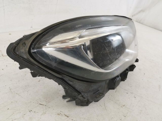 bontott MERCEDES-BENZ GLA-CLASS Jobb első Lámpabúra