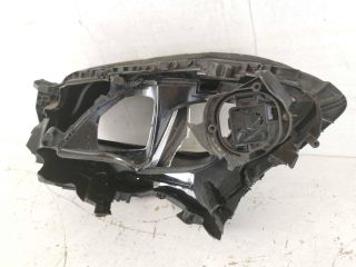 bontott MERCEDES-BENZ GLA-CLASS Jobb első Lámpabúra