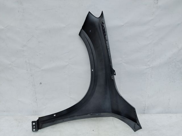 bontott MERCEDES-BENZ GLA-CLASS Jobb első Sárvédő