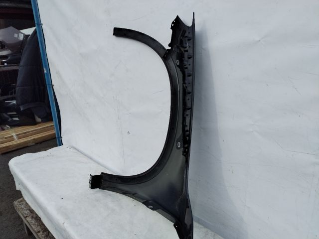 bontott MERCEDES-BENZ GLA-CLASS Jobb első Sárvédő