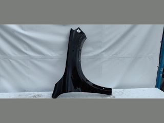 bontott MERCEDES-BENZ GLA-CLASS Jobb első Sárvédő