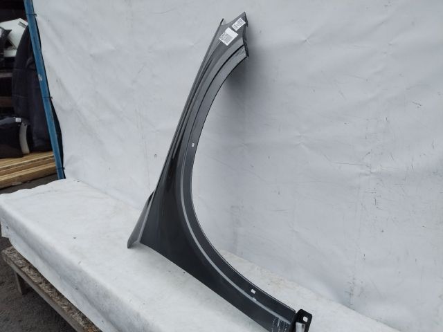 bontott MERCEDES-BENZ GLA-CLASS Jobb első Sárvédő