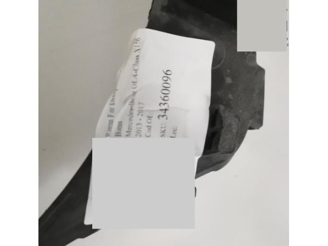 bontott MERCEDES-BENZ GLA-CLASS Jobb Fényszóró Lámpakeret