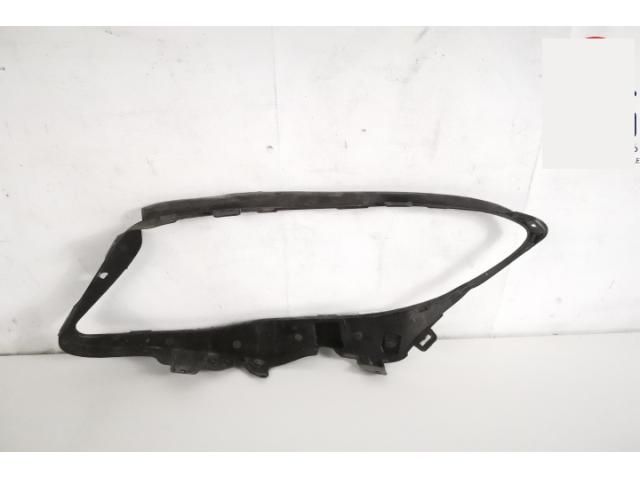 bontott MERCEDES-BENZ GLA-CLASS Jobb Fényszóró Lámpakeret