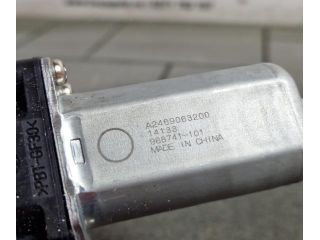 bontott MERCEDES-BENZ GLA-CLASS Jobb hátsó Ablakemelő Motor