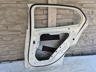 bontott MERCEDES-BENZ GLA-CLASS Jobb hátsó Ajtó (Üres lemez)