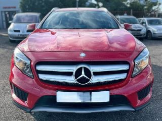 bontott MERCEDES-BENZ GLA-CLASS Jobb hátsó Ajtó (Üres lemez)