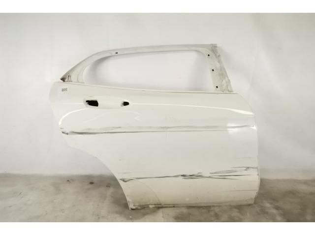 bontott MERCEDES-BENZ GLA-CLASS Jobb hátsó Ajtó (Üres lemez)