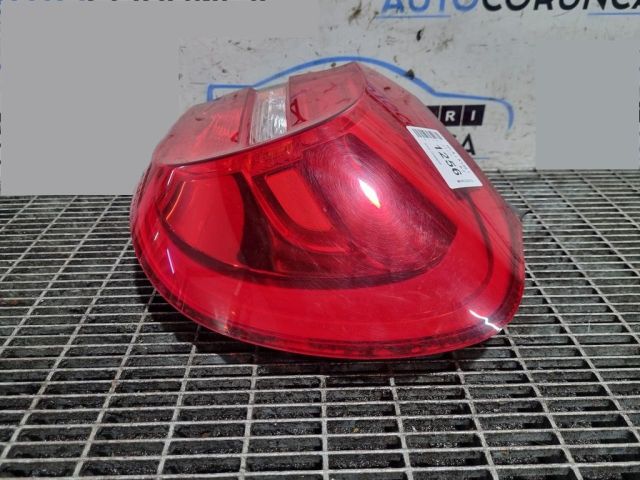 bontott MERCEDES-BENZ GLA-CLASS Jobb Hátsó Lámpa