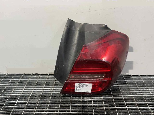 bontott MERCEDES-BENZ GLA-CLASS Jobb Hátsó Lámpa