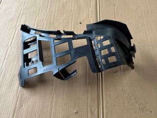 bontott MERCEDES-BENZ GLA-CLASS Jobb hátsó Oldal Lökhárító Tartó (Műanyag)