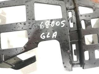 bontott MERCEDES-BENZ GLA-CLASS Jobb hátsó Oldal Lökhárító Tartó (Műanyag)