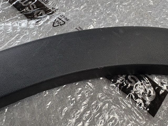 bontott MERCEDES-BENZ GLA-CLASS Jobb hátsó Sárvédő Díszléc