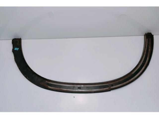 bontott MERCEDES-BENZ GLA-CLASS Jobb hátsó Sárvédő Díszléc