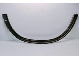 bontott MERCEDES-BENZ GLA-CLASS Jobb hátsó Sárvédő Díszléc