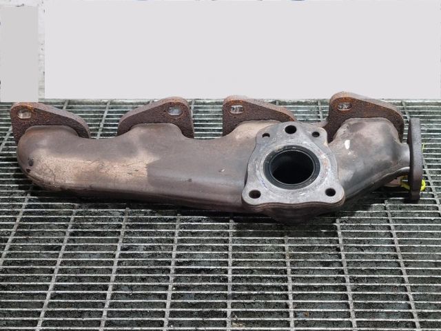 bontott MERCEDES-BENZ GLA-CLASS Kipufogó Közösítő