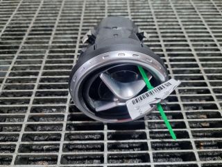 bontott MERCEDES-BENZ GLA-CLASS Középső Szellőző